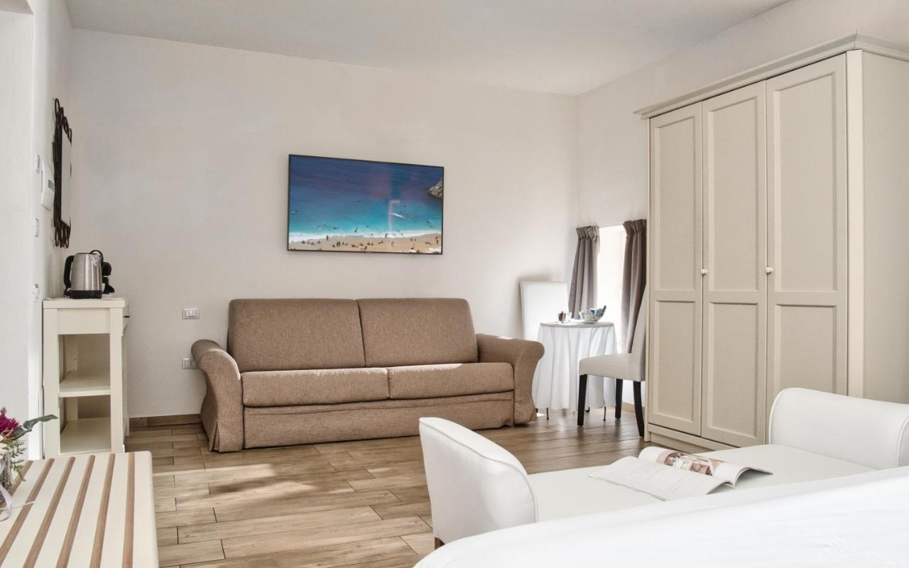 Smart Suite & Apartments Santa Teresa Gallura Dış mekan fotoğraf